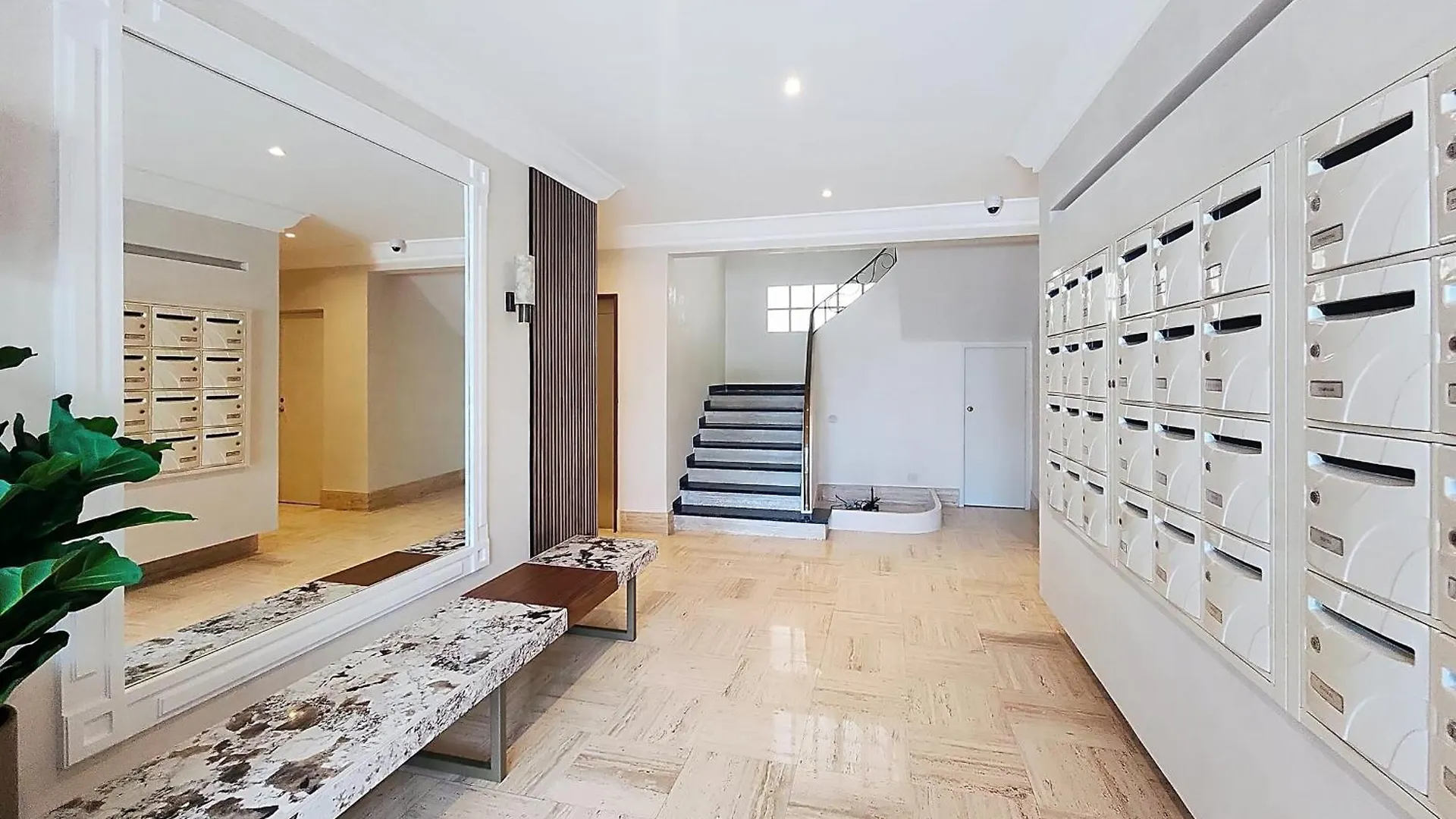 Holiday home Henri Camille Real Estate -Armor - Sea View Big Terrace Sunny 1 Bedroom Cannes